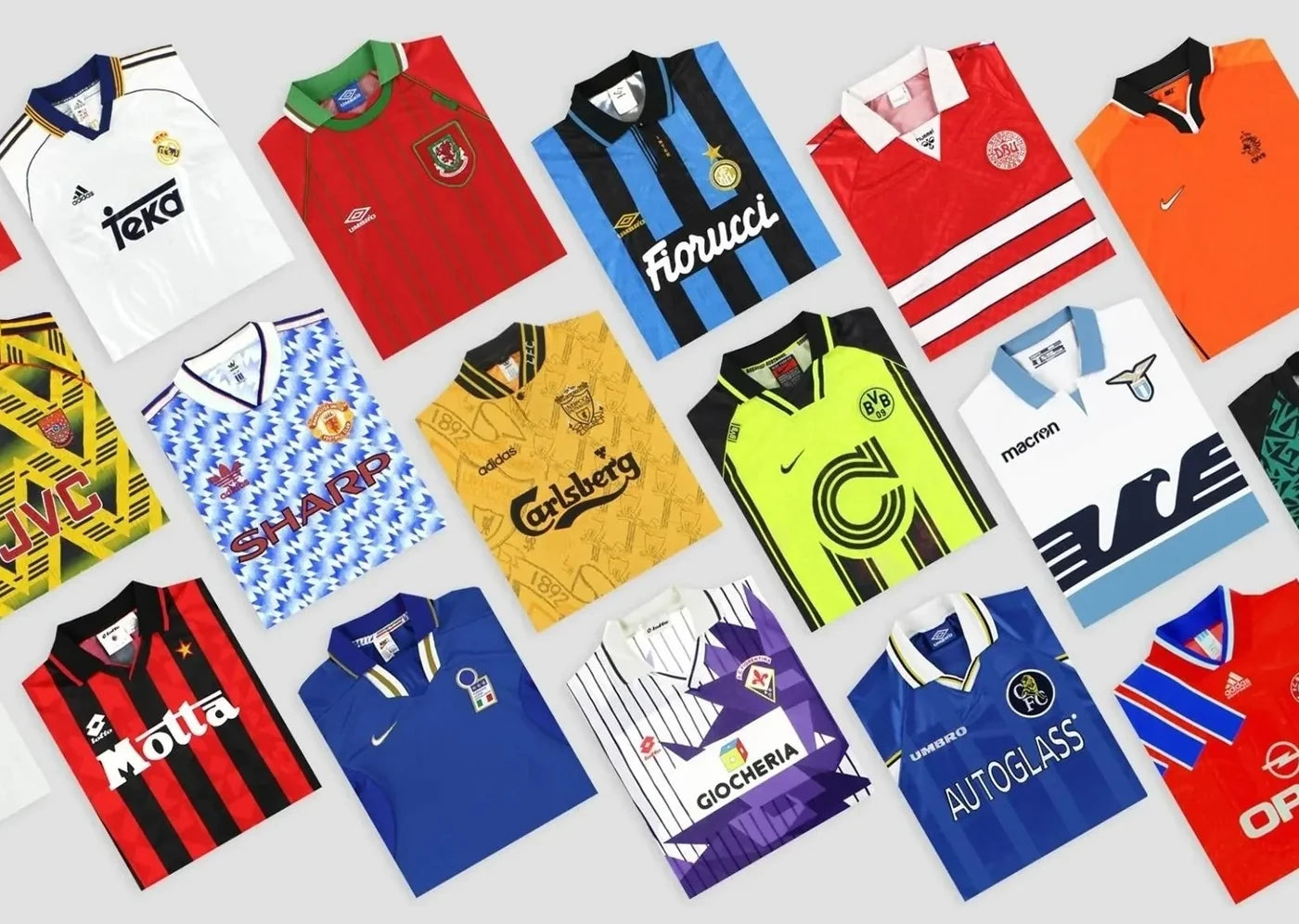 Eine Collage klassischer Retro-Fußballtrikots