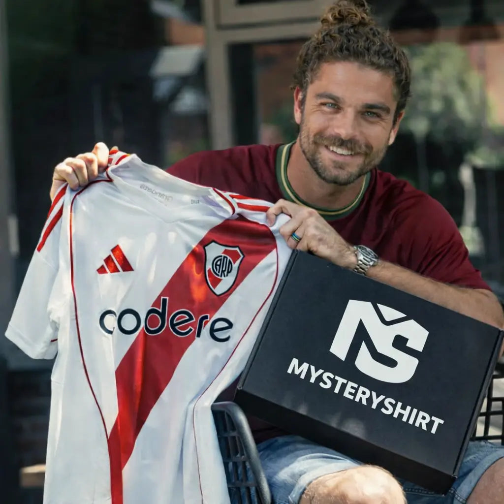 Adventure Mysteryshirt box