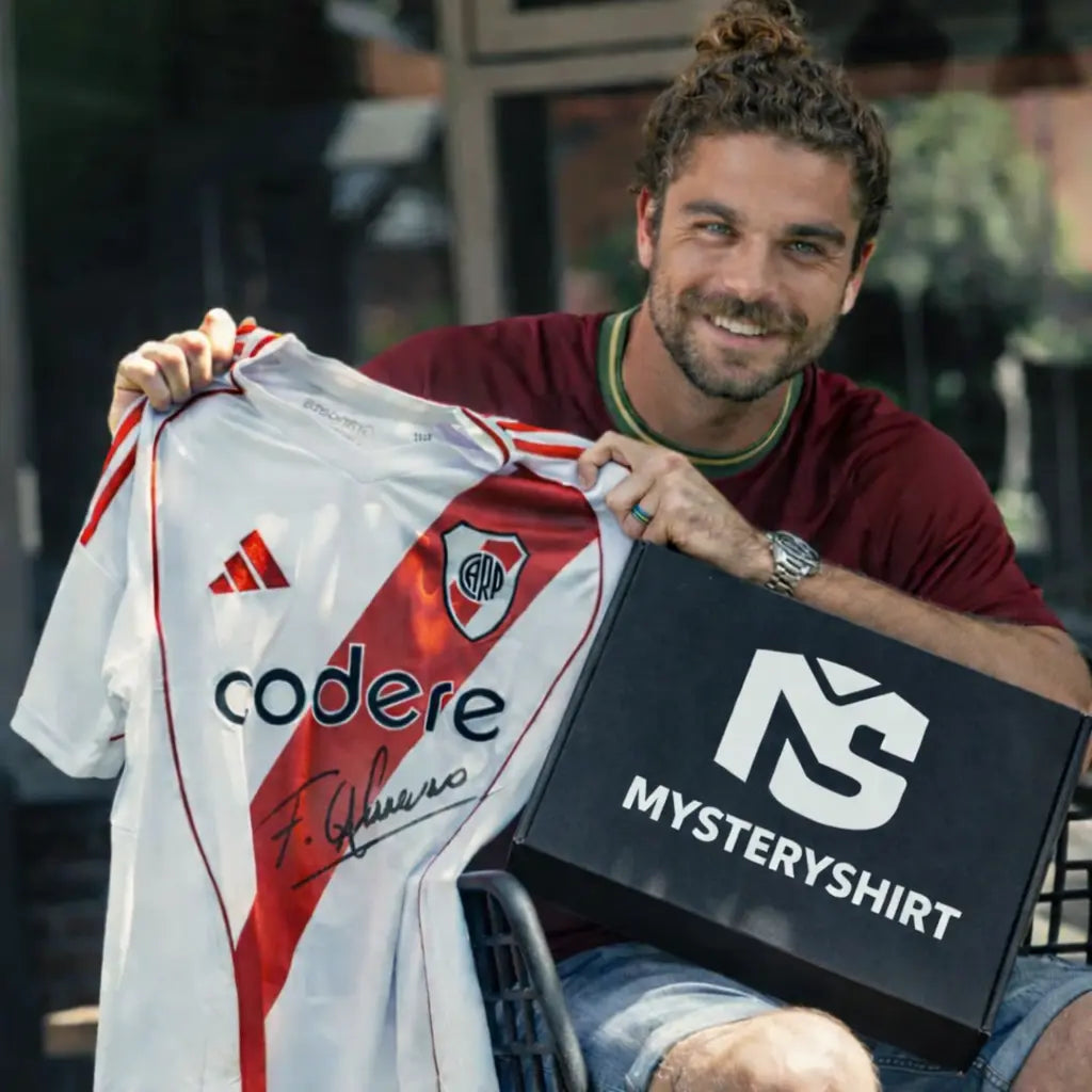 Signed Mysteryshirt Box